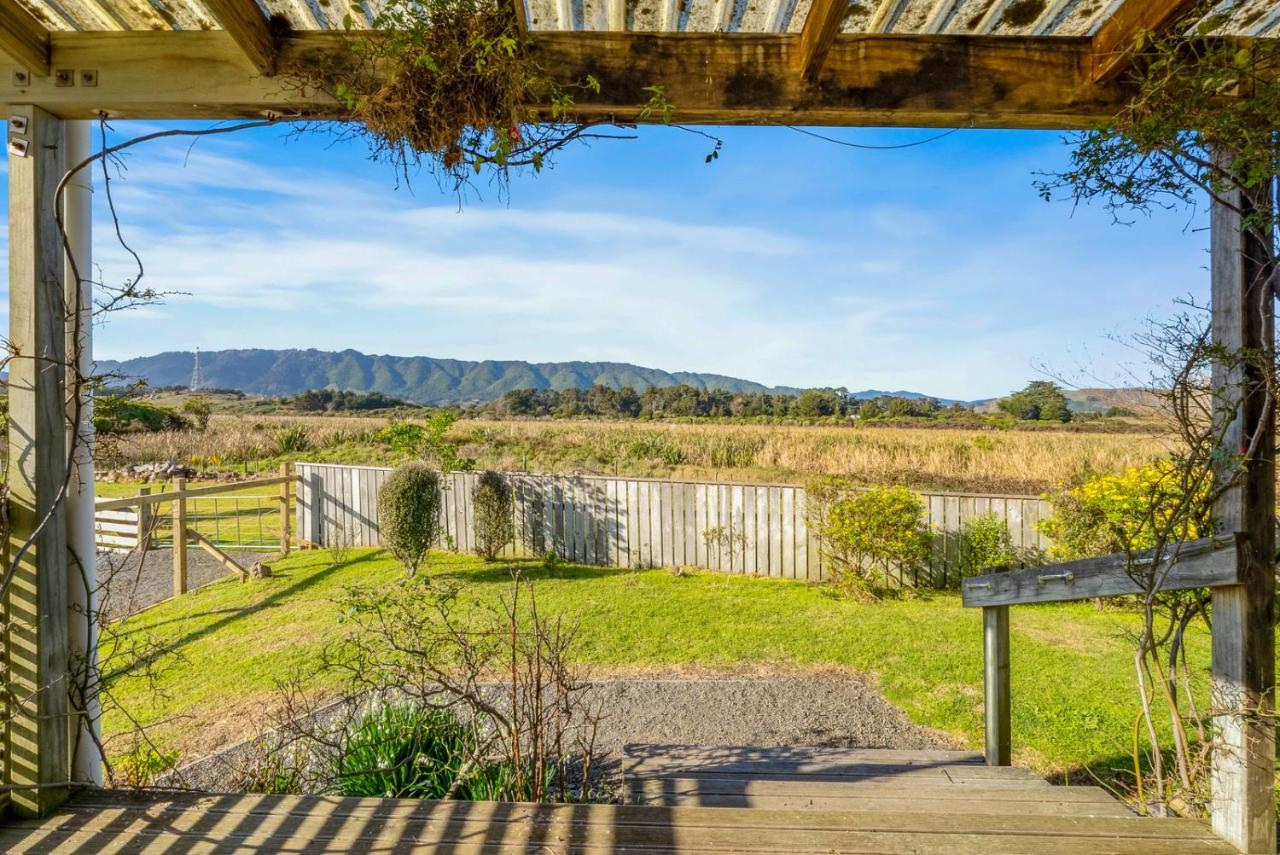 Cottage On Rutherford - Waikanae Holiday Home Exterior photo